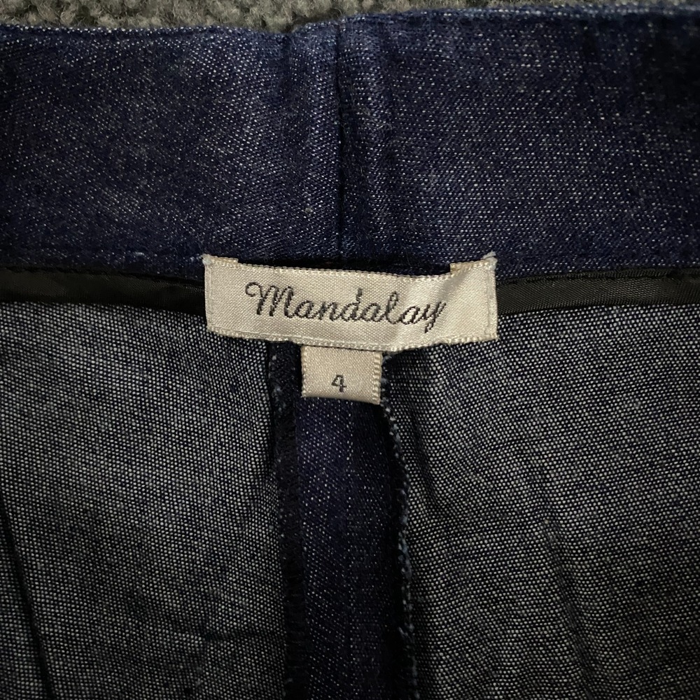 VTG Y2K Mandalay Jeans size 4 Straight Leg Hand Painted Flowers Patch Pocket - Picture 6 of 15